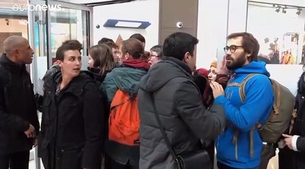 Weltweit Proteste gegen Black Friday