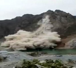 Artvin'de heyelan böyle geldi