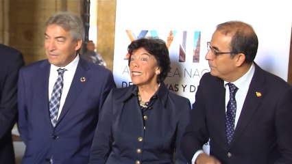 Los pactos de investidura marcan la agenda política