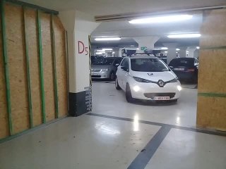 A bord de la "scan-car" de Parking.brussels à Ixelles