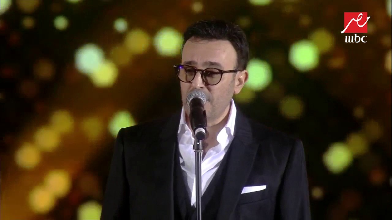 وسط حضور ضخم ضمن فعاليات موسم الرياض.. صابر الرباعي يغنى لجمهوره "يا عسل" على مسرح أبوبكر سالم