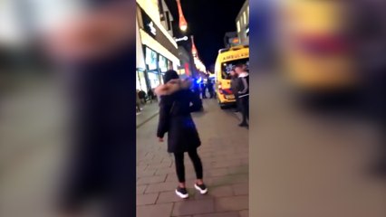 Heridas tres personas en un apuñalamiento en La Haya