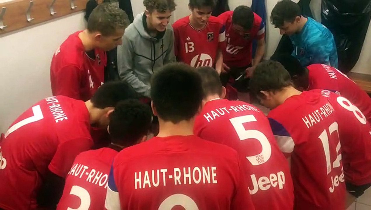 U17