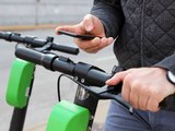 Experten alarmiert: E-Scooter schnüffeln zu viele Daten aus