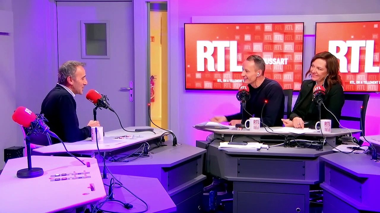 Elie Semoun dans "Mask Singer" ?