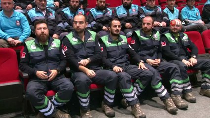 - Arnavutköy Belediyesi yerel afet gönüllülerine deprem eğitimi verdi
