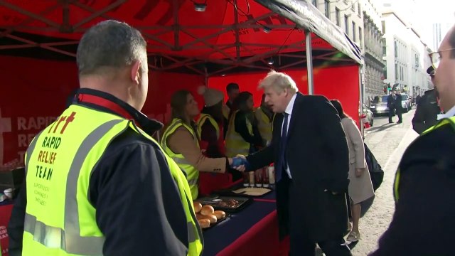 Johnson promete revisar el sistema de penas tras el atentado en Londres