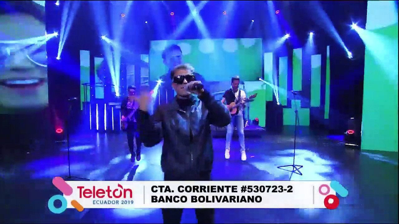 Presentación del grupo 4AM en Teletón Ecuador