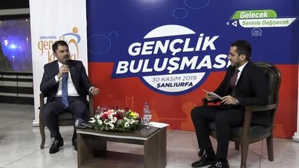 Bakan Kurum, gençlerle buluştu