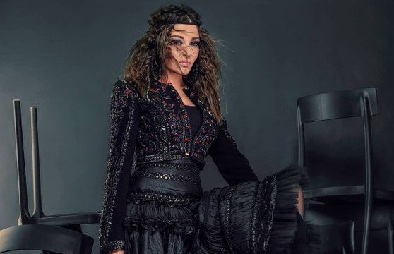 تصرف مفاجئ لسميرة سعيد مع متسابقة يقلب أجواء عرض ذا فويس