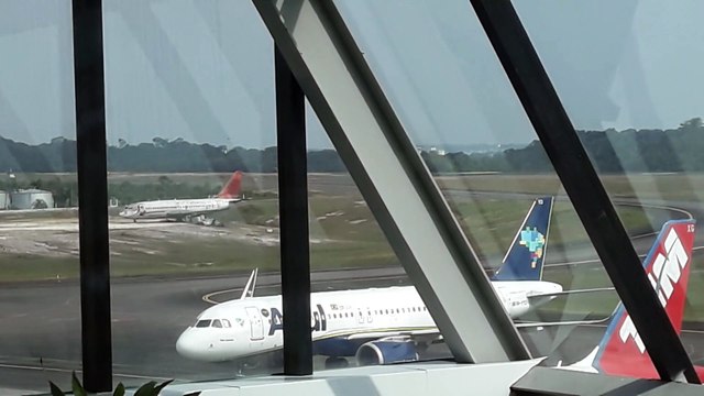 [SBEG Spotting]Airbus A320NEO PR-YYD,Airbus A320 PR-TYF e Embraer 195 PR-AXU em Manaus