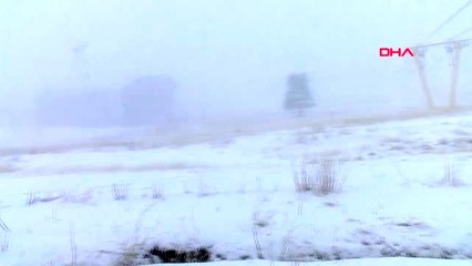 Bursa uludağ'a mevsimin ilk karı yağdı