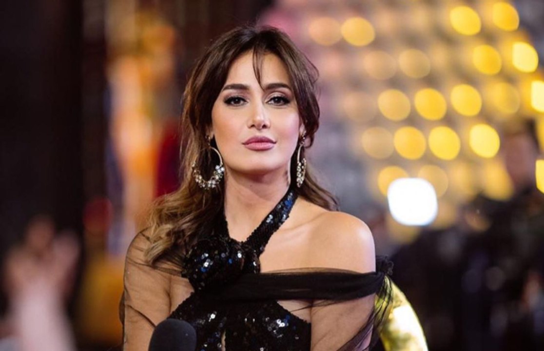 تعليق ناري لعفاف شعيب على خلع حلا شيحة للحجاب وارتدائها ملابس مكشوفة