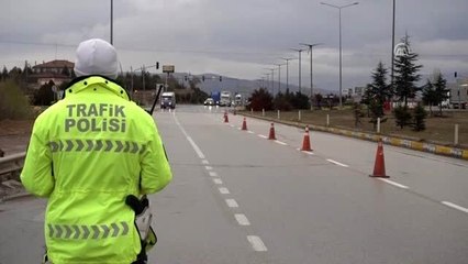 "Kilit kavşak" Kırıkkale'de kış lastiği denetimi yapıldı