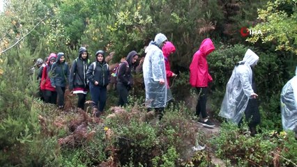 7 kilometre yürüdüler 440 rakımda çöp topladılar