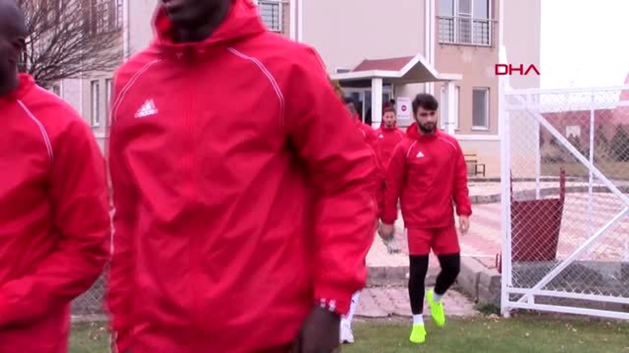 Spor sivassporlu fatih gidebildiğimiz yere kadar ligi lider götürmek istiyoruz