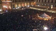 Tens of thousands turn out for anti-Salvini 'sardine' protest