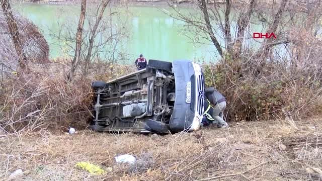 Yozgat kadın hentbol takımını tasıyan minibüs devrildi 1 ölü 15 yaralı-3