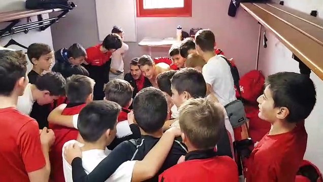 CÉLÉBRATION VICTOIRE U12 ET U13 RÉUNIS