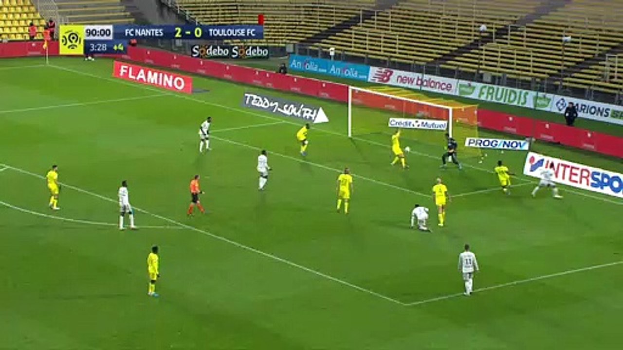 Le pénalty transformé par Aaron Leya Iseka à Nantes