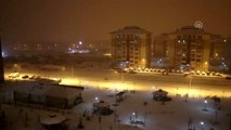 Erzurum kar yağışıyla beyaza büründü