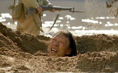 【越哥】2005年上映，一部争议颇大的抗日战争片，拍出了真实的中国人！