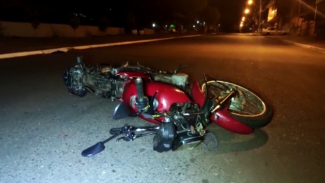 Motociclista fica ferido em acidente no Bairro XIV de Novembro