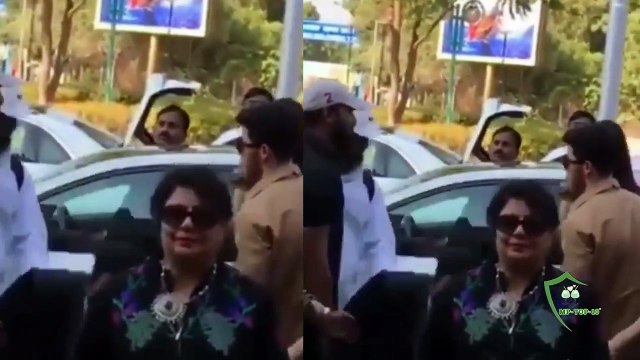 Newlyweds Nick Jonas tightly hugs Priyanka Chopra at Jodhpur airport