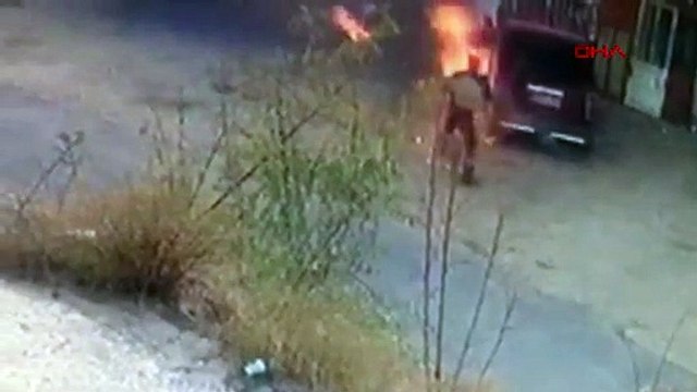 Tinerle soba tutuşturmak isterken kendini yaktı