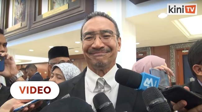'Nak duduk bincang isu Anwar-Azmin, bukan masalah saya'