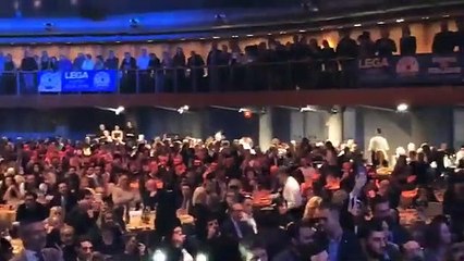 Download Video: Salvini a Firenze- Devono lavorare tutti, non solo gli amici degli amici (30.11.)