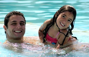 محامي ابنة أحمد الفيشاوي يكشف مفاجآت عن قضيتها مع والدها