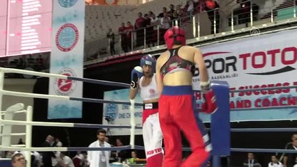 Kick boksun "Altın kızları", Dünya Şampiyonası'nda iz bıraktı