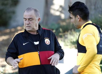 Galatasaray'da Falcao takımdan ayrı çalıştı