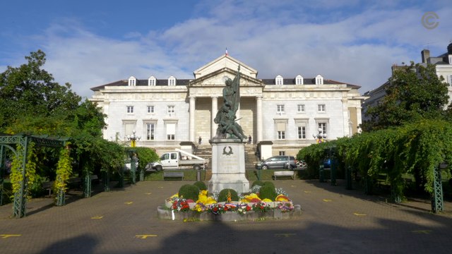 Laurent Fabius à la faculté de droit de Pau le 16 novembre 2019