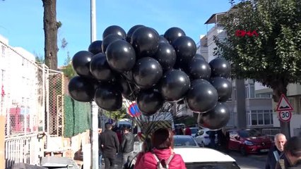 İzmir veli ve öğrencilerden, o öğretmene destek