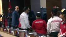 Bakan Kasapoğlu, Avrupa ve dünya şampiyonu olan özel sporcuları ağırladı