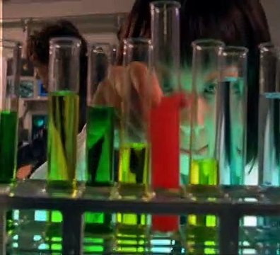 Power Rangers - 17x22 - The Dome Dolls