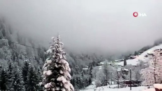 Ayder Yaylası beyaza büründü