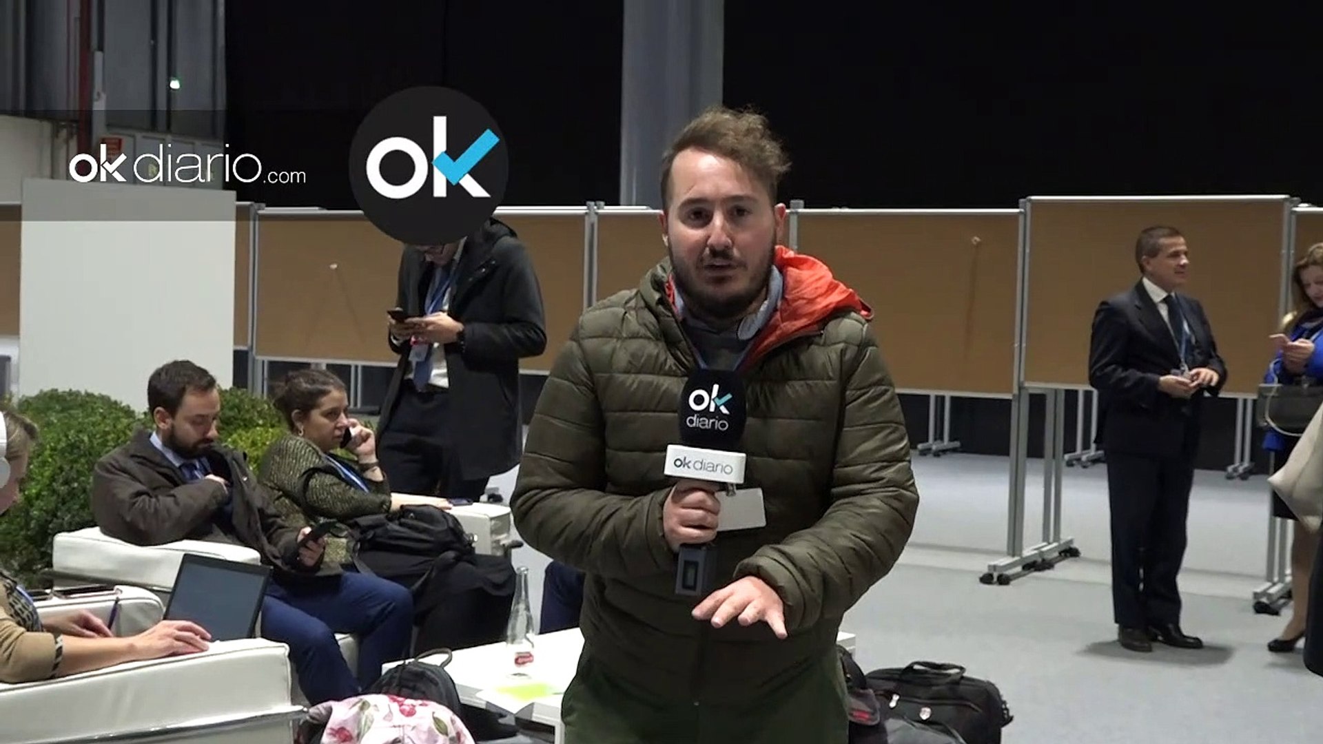 Participantes de la COP25 se quejan del frío en las instalaciones de IFEMA  - Vídeo Dailymotion