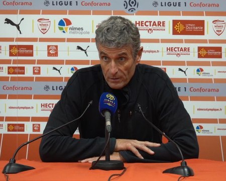 FOOTBALL: Ligue 1: 17e j. - Blaquart : Le premier rouge aurait pu être un jaune et il n'y a jamais penalty