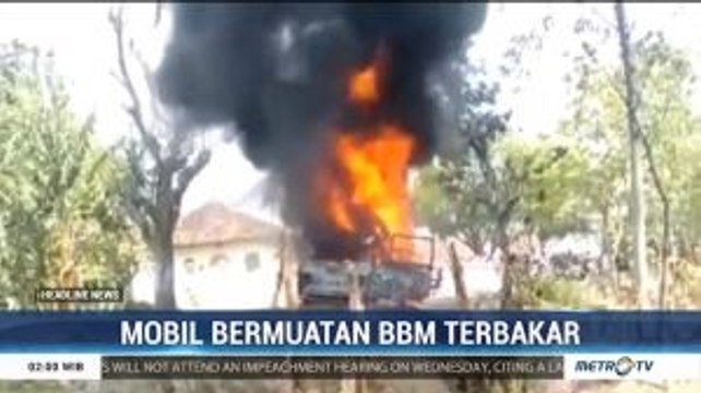 Mobil Bermuatan BBM Terbakar di Magetan