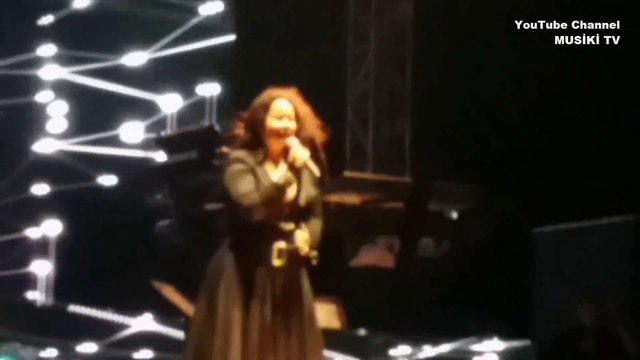 ŞEBNEM FERAH - Koridor (Konser/Canlı) @Cumhuriyet Meydanı