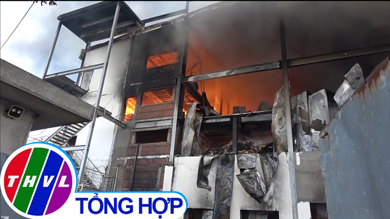 Cháy lớn tại công ty sản xuất bánh kẹo ở Bình Dương