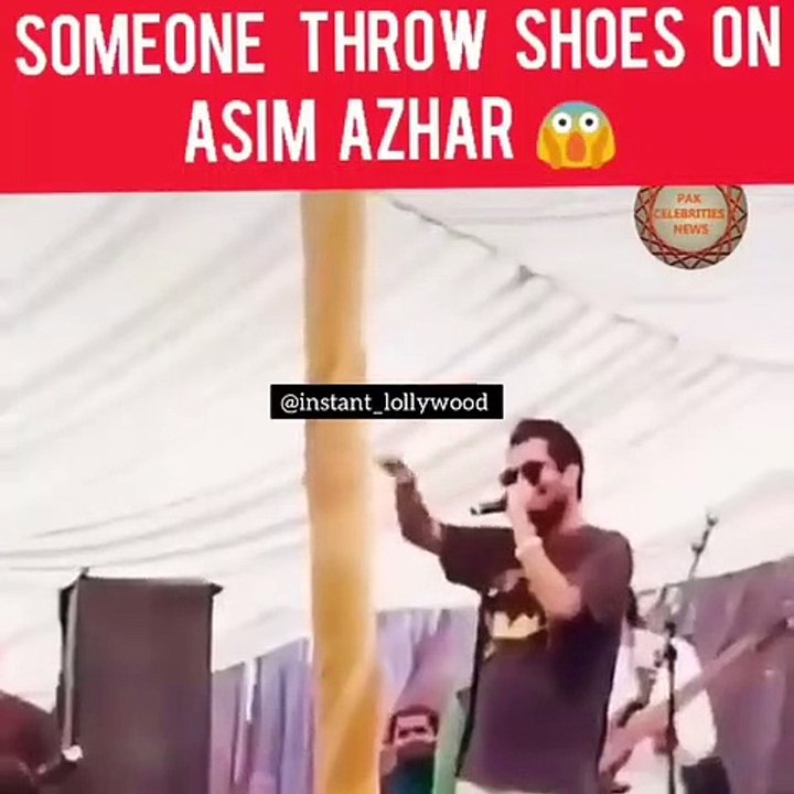 OMG! A Shoe Was Thrown At The Concert Of Asim Azhar