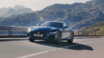 New Jaguar F-TYPE Makes World Premiere