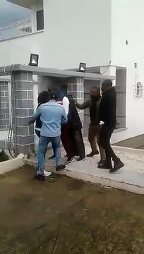 Maroc: des guinéens en colère investissent leur ambassade à Rabat…