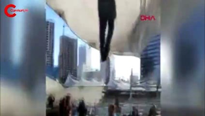 Kadıköy'de ilginç görüntü: Metrelerce yükseldi!