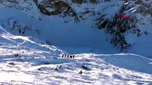 Uludağ'da kaybolan 2 dağcı, 34 saattir aranıyor