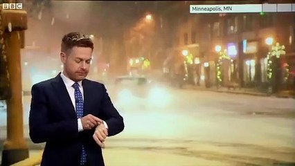 Siri interrumpe a este hombre del tiempo en directo para contradecir su pronóstico